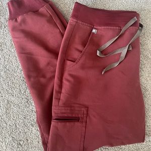 Figs Zamora dark cherry joggers